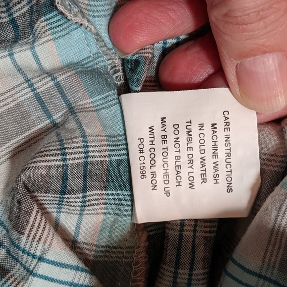 Outback Trading Co Women's Button Up Top Size Lg - Picture 10 of 10